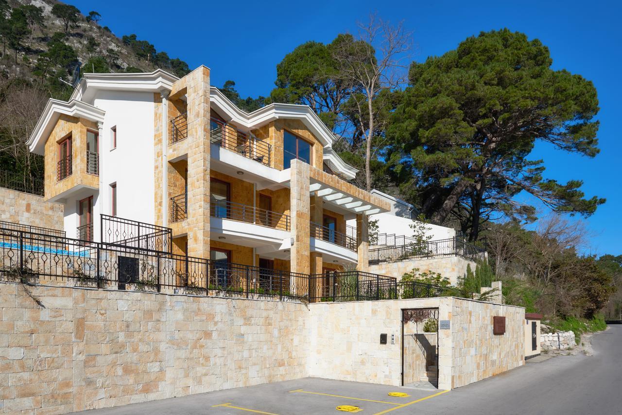 Apartments Residence Portofino Kotor Eksteriør billede